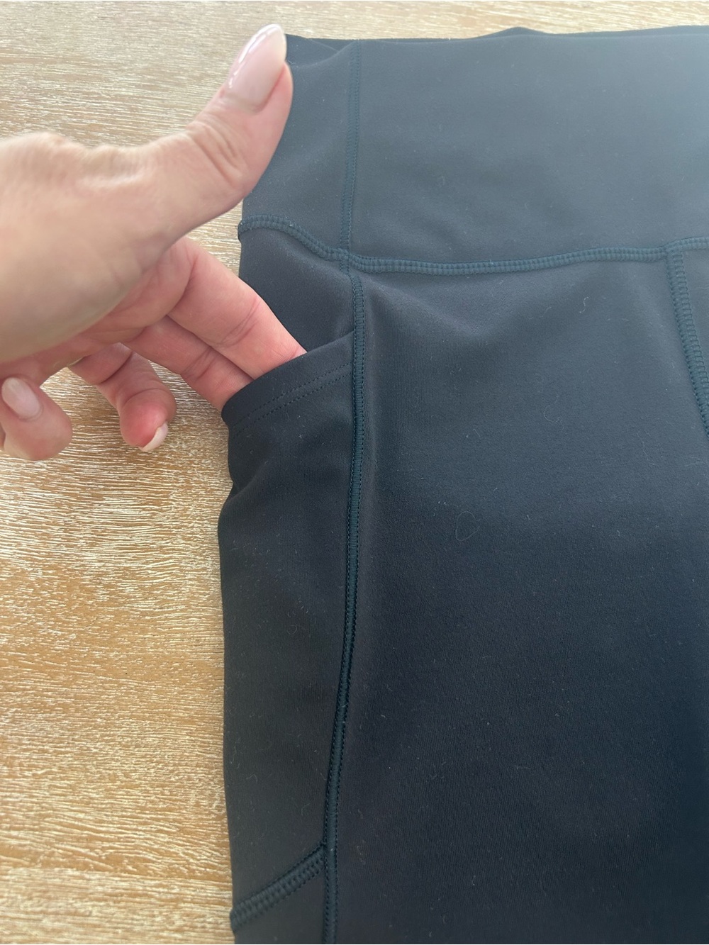 Gap fit athletic set - high waist pocket leggings and strappy tank - Picture 4 of 8
